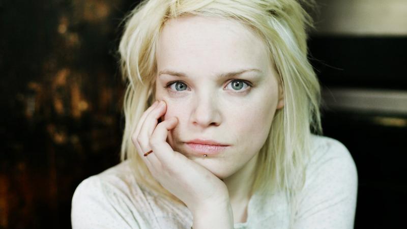 Wallis Bird